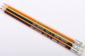 مداد مشکی CANCO