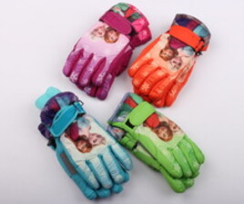 دستکش ضد آب فروزن