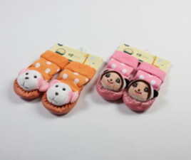 جوراب جغجغه ای طرح پاپوش baby