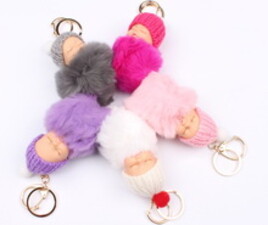 آویز عروسکی