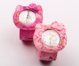 ساعت مچی تاشو Hello kitty