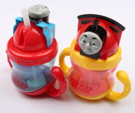 قمقمه دو دسته نی دار