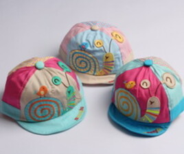 کلاه لبه دار