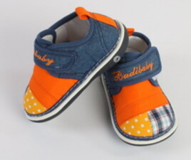 کفش سوتی badiwangzi