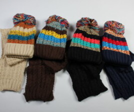 کلاه و شال توپک دار