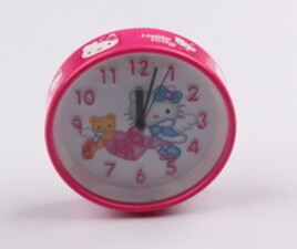 ساعت رومیزی و دیواریhello kitty
