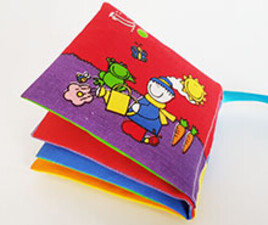 کتاب پارچه ای نی نی کوچولو