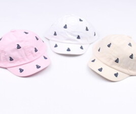 کلاه لبه دار