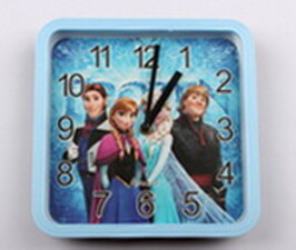 ساعت دیواری فروزن