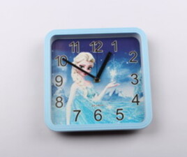 ساعت دیواری فروزن