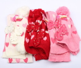 کلاه و شال گردن