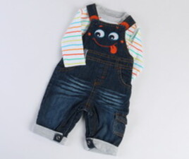 بلوز و شلوار جین پیشبندی baby club