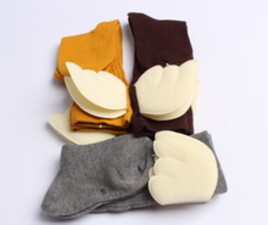 جوراب ساق بلند بال دار