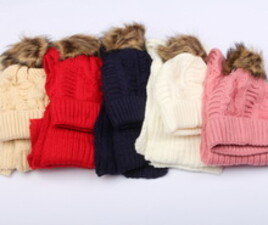 کلاه و شال گردن