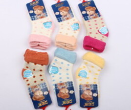 جوراب حوله ای (3-1 سال)