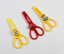 قیچی عروسکی