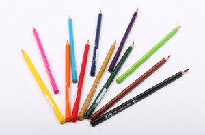 مداد رنگی KNOW