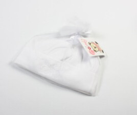 ست کلاه و دستکش و جوراب نوزادی montaly