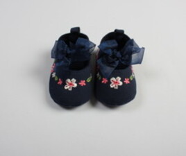 پاپوش نوزادی