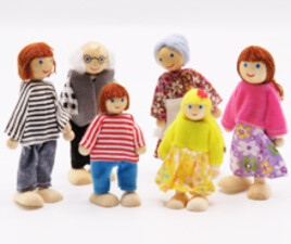 عروسک های چوبی خانواده