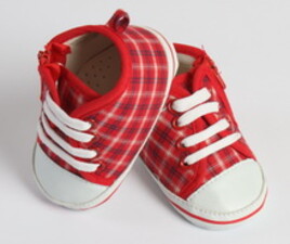 پاپوش آل استار