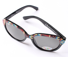 عینک آفتابی (certina 7-10 سال)