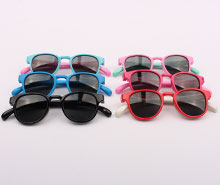 عینک آفتابی (6-3 سال)