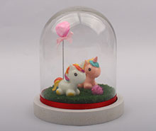 تراریوم چراغ دار اسب تک شاخ