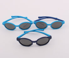 عینک آفتابی (3-1 سال)