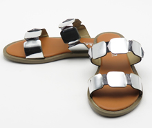 دمپایی براق نیکتا( نقره ای)