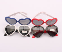 عینک آفتابی (9-6 سال)