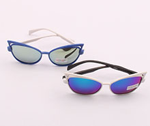 عینک آفتابی (10-7 سال)