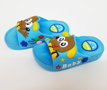 دمپایی هاپوی آبی