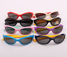 عینک آفتابی (8-3 سال)