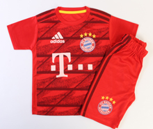 تیشرت و شلوارک تیم بایرن مونیخ vachyoon