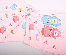 حوله حمام خرس و آلبالو