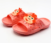 دمپایی میمونی گلبهی