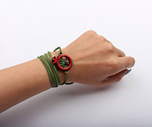 دستبند چوبی یلدایی (رنگبندی و تنوع طرح)