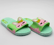 دمپایی خرگوش سبز