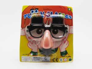 عینک و سیبیل نمایشی