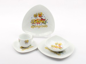 سرویس غذاخوری 5 تکه باب اسفنجی