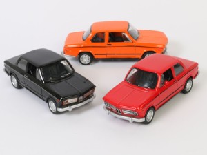 ماشین بی ام و2002 موزیکال و عقب کش