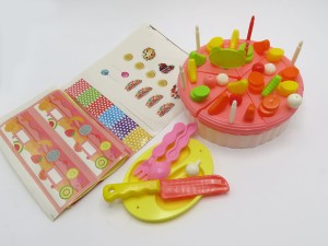 کیک تولد ساختنی 40 تکه