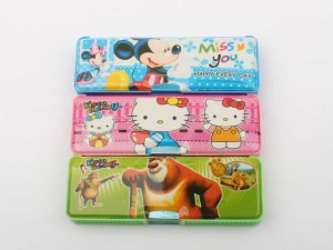 جامدادی دکمه ای