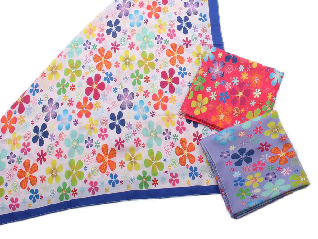 روسری گل دار