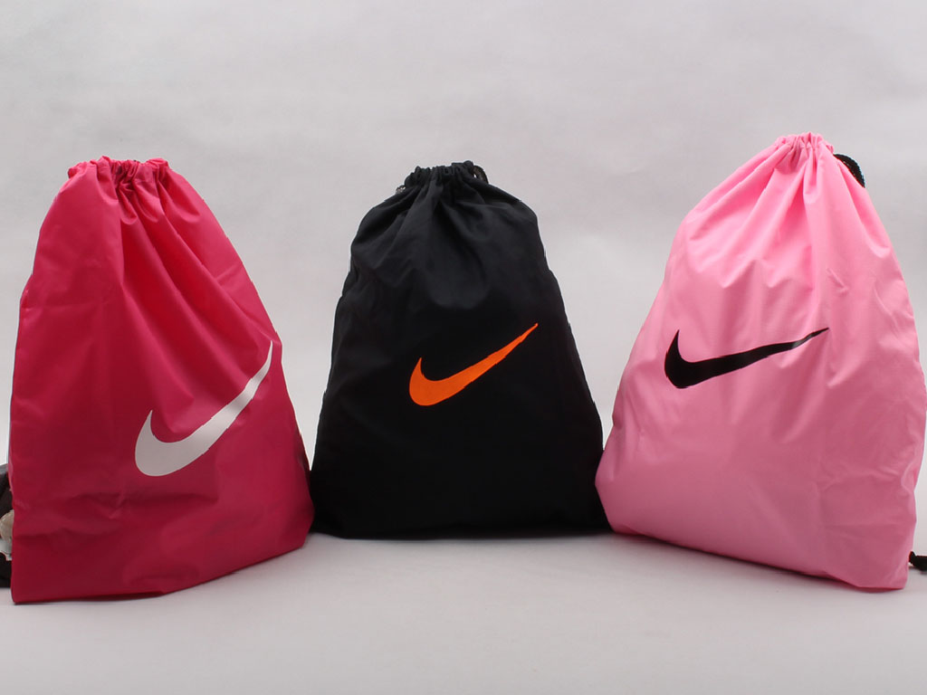کوله کیسه ای Nike (دارای رنگبندی)