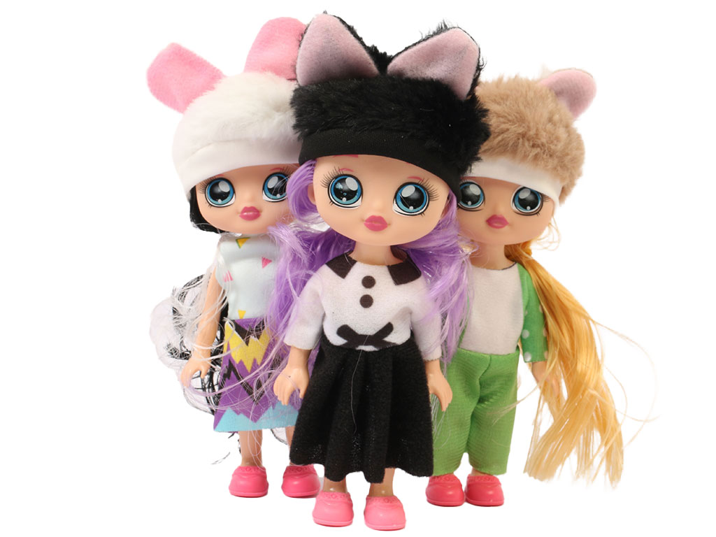 عروسک دخترانه