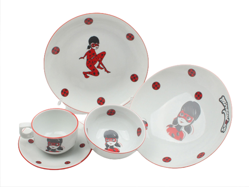 سرویس غذاخوری 5 تکه دختر کفشدوزکی