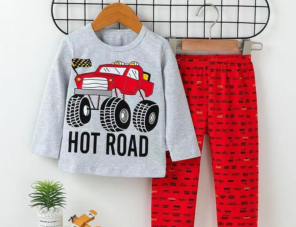 بلوز و شلوار راحتی پسرانه طرح ماشین