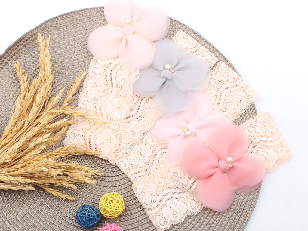 هدبند گیپور گل دار نوزادی (12-6 ماه)